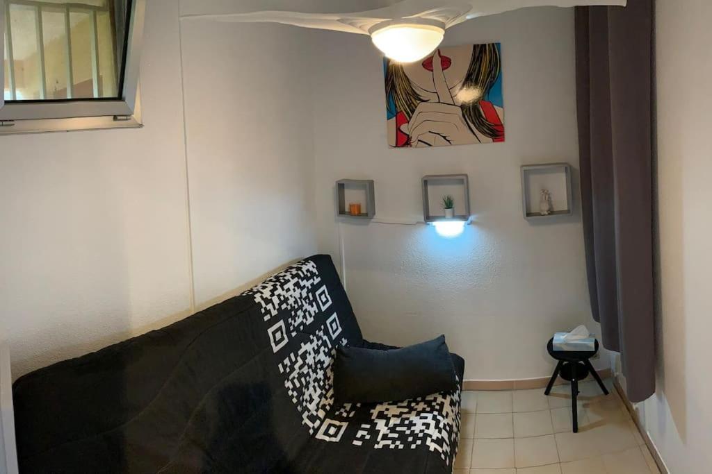 L'Escale Apartment Carqueiranne Exterior photo